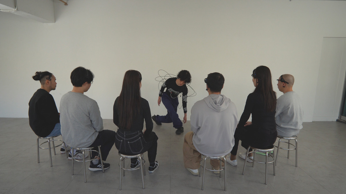 Performing Suit 01 2022