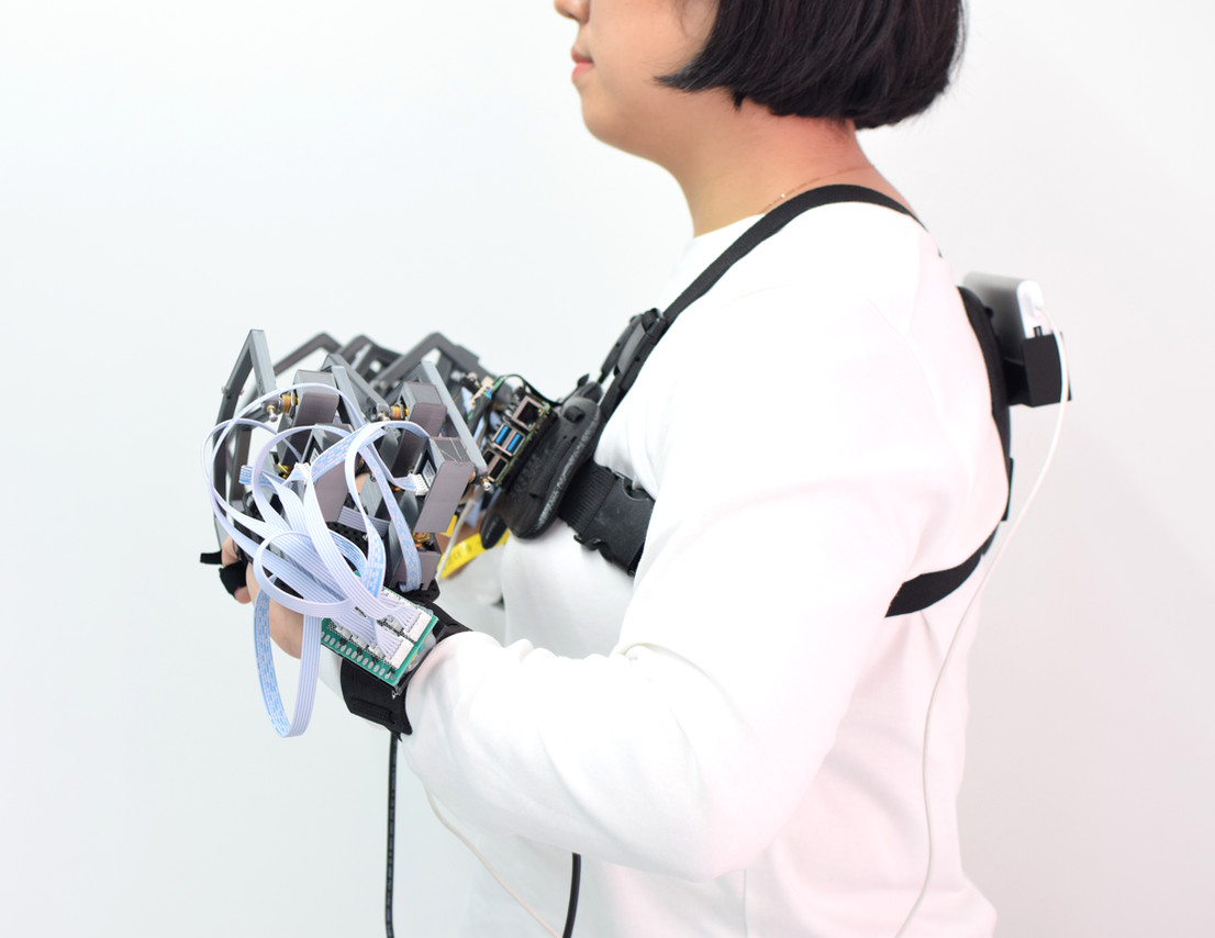 Performing Suit 02 2023